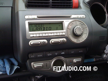 How to remove a Honda Jazz car stereo - (2002 to 2008) 